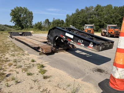 Used 2011 PITTS 50 TON DROP DECK TRI-AXLE Lowboy Trailers Michigan US | Miedema Asset Management Group #1338402