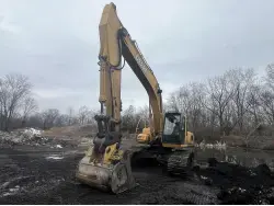 Used 2003 JOHN DEERE 270C LC Crawler Excavators Pennsylvania US | Iron Exchange Equipment Solutions #1353933