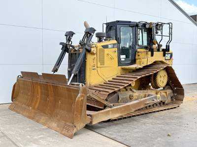 USED 2017 Caterpillar D6T LGP