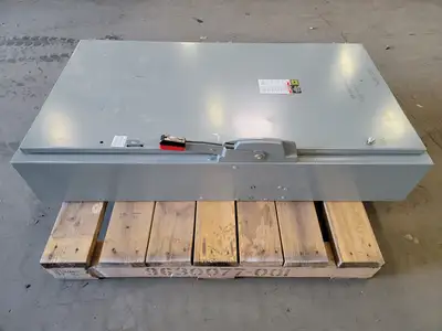 USED SQUARE D CH365