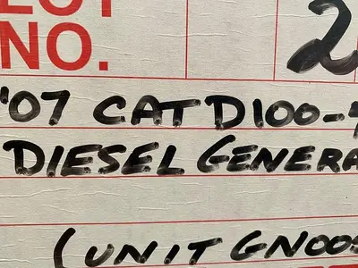 USED 2007 CAT D100