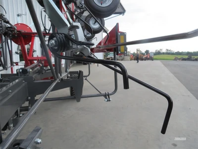 New | in-Stock 2026 MASSEY FERGUSON TD1310TRC Tedders Pennsylvania US | Zimmerman Farm Service #1410410
