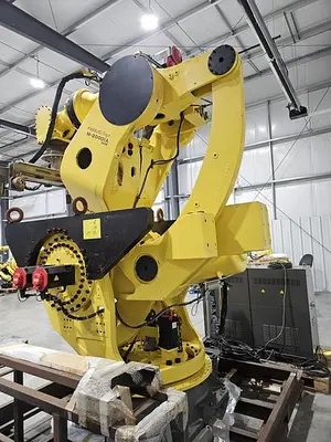 USED 2010 FANUC M-2000IA/1200