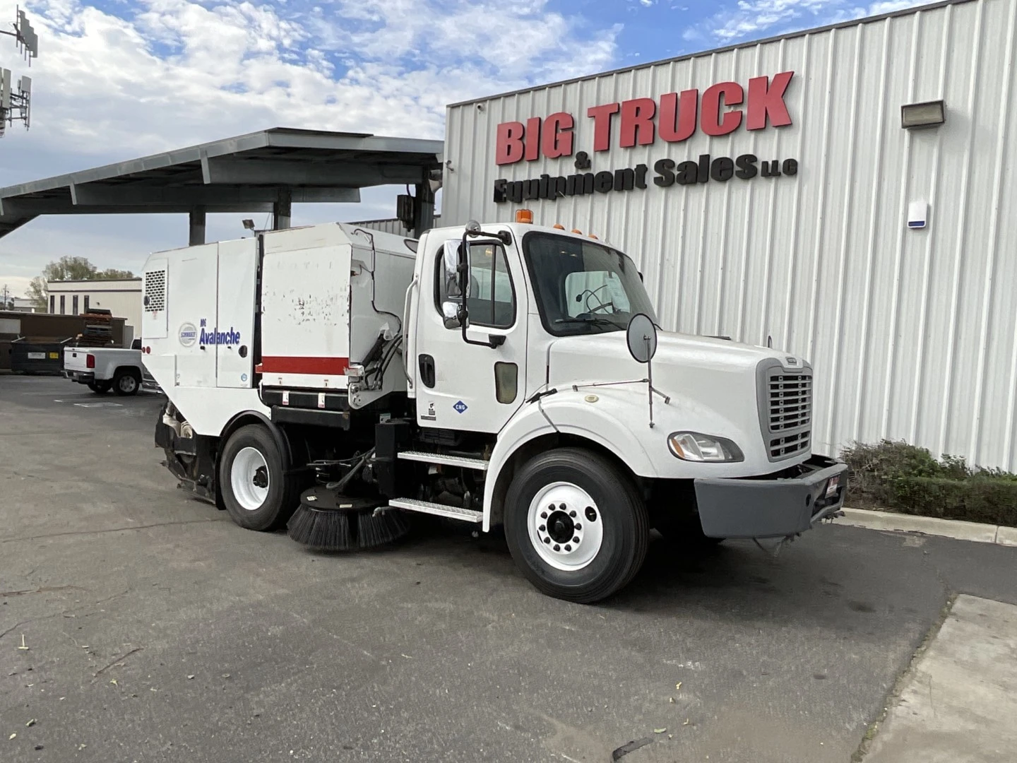 Used 2014 FREIGHTLINER M2 Street Sweeper California US | Big Truck & Equipment #1412286