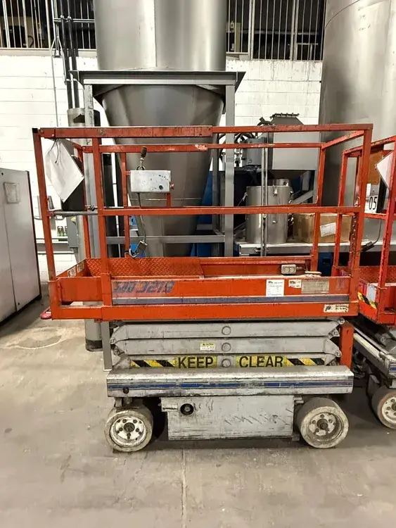 Used 1995 SKYJACK M3219 Misc Industrial Equipment Ontario CA | Aucto #715462