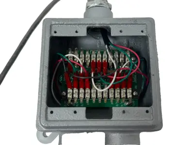 NEW DET-TRONICS 0030467 ENCODER SPLITTER BOARD IN APPLETON ENCLOSURE W/ CABLES