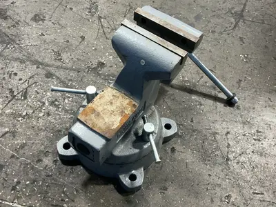 Used WILTON _UNKNOWN_ Tooling & Accessories (Other) Ohio US | HGR 24 #1543303
