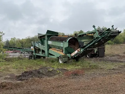 USED 2002 MCCLOSKEY MCB 516