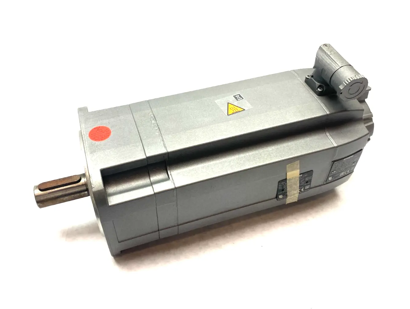 USED SIEMENS SIMOTICS S SYNCHRONOUS MOTOR 1FT7, M0=15NM (100K) NN=3000RPM
