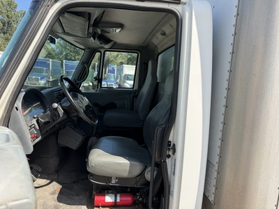 Used 2007 INTERNATIONAL 4300SBA4X2 Box trucks Indiana US | Miedema Asset Management Group #1414581