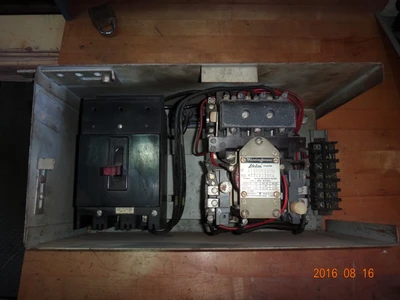 Westinghouse 11-300 series Motor Control Center Bucket Size 1