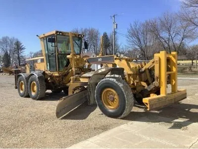 2005 Caterpillar 140H