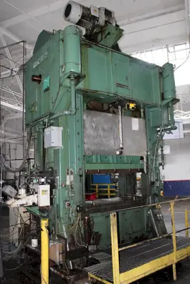 MINSTER 300 TON SSDC Straight Side, Double Crank (Single Action) Presses | Timco, Inc. (14)
