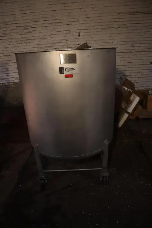 Used TANK _UNKNOWN_ Vertical Single Wall Tanks Pennsylvania US | Global Equipment International, LLC #1457141