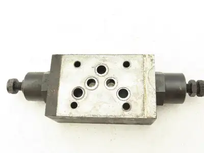 Used PARKER _UNKNOWN_ Valves/Fittings Indiana US | Arrow Industrial #1316972