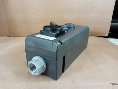 NEW EATON CHG434