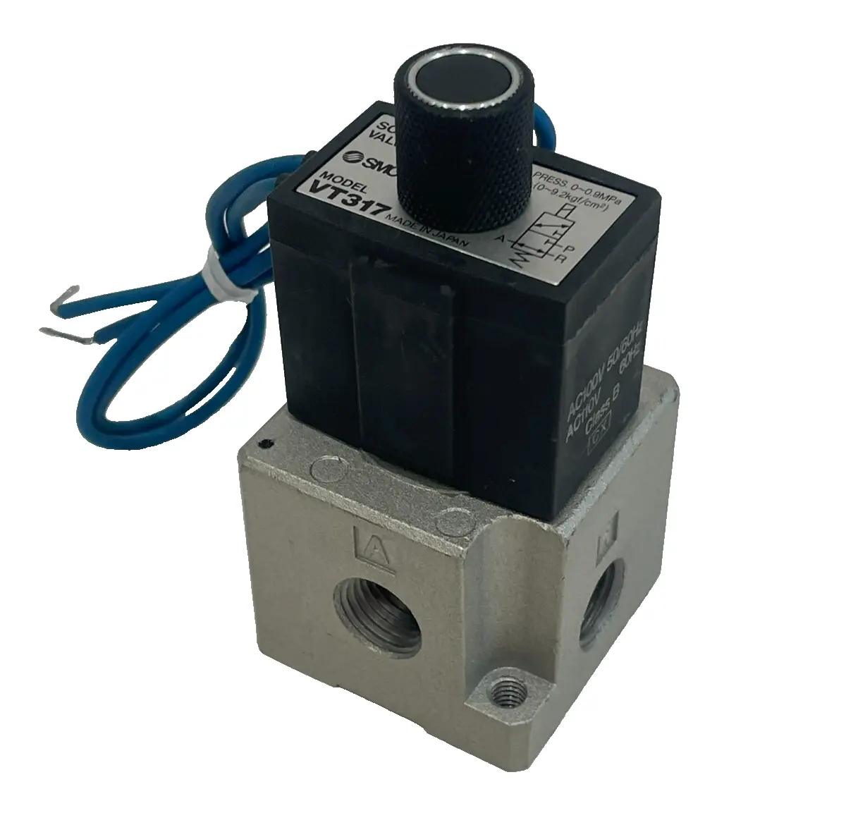 NEW SMC VT317 SOLENOID VALVE