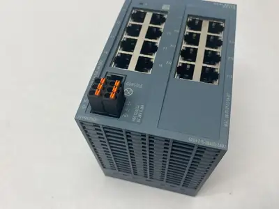 USED SIEMENS SCALANCE XB216 MANAGED LAYER INDUSTRIAL ETHERNET SWITCH