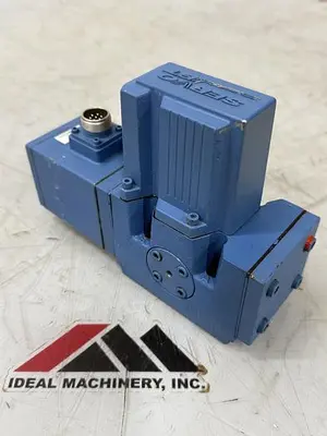 USED MOOG D661-5009