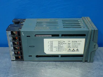 Used EUROTHERM 2216E/AL/VH/R1/R1/RF/2YM/ENG/XXXXX/EU0523 Temperature Controls Ohio US | HGR 24 #802930