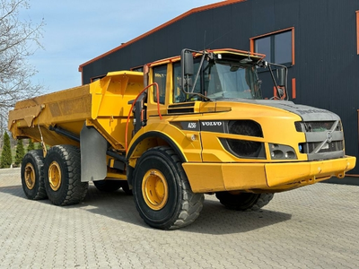 USED 2022 Volvo A25G