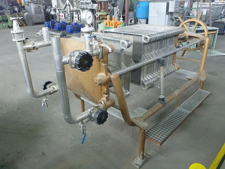 Used CARLSON 9.9 m2 Filter Presses | Perry Equipment #455104