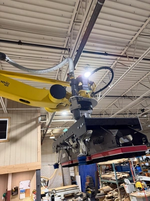 2020 FANUC M-410iC/185 4 Axis Robots | K.B. Industries LLC (15)