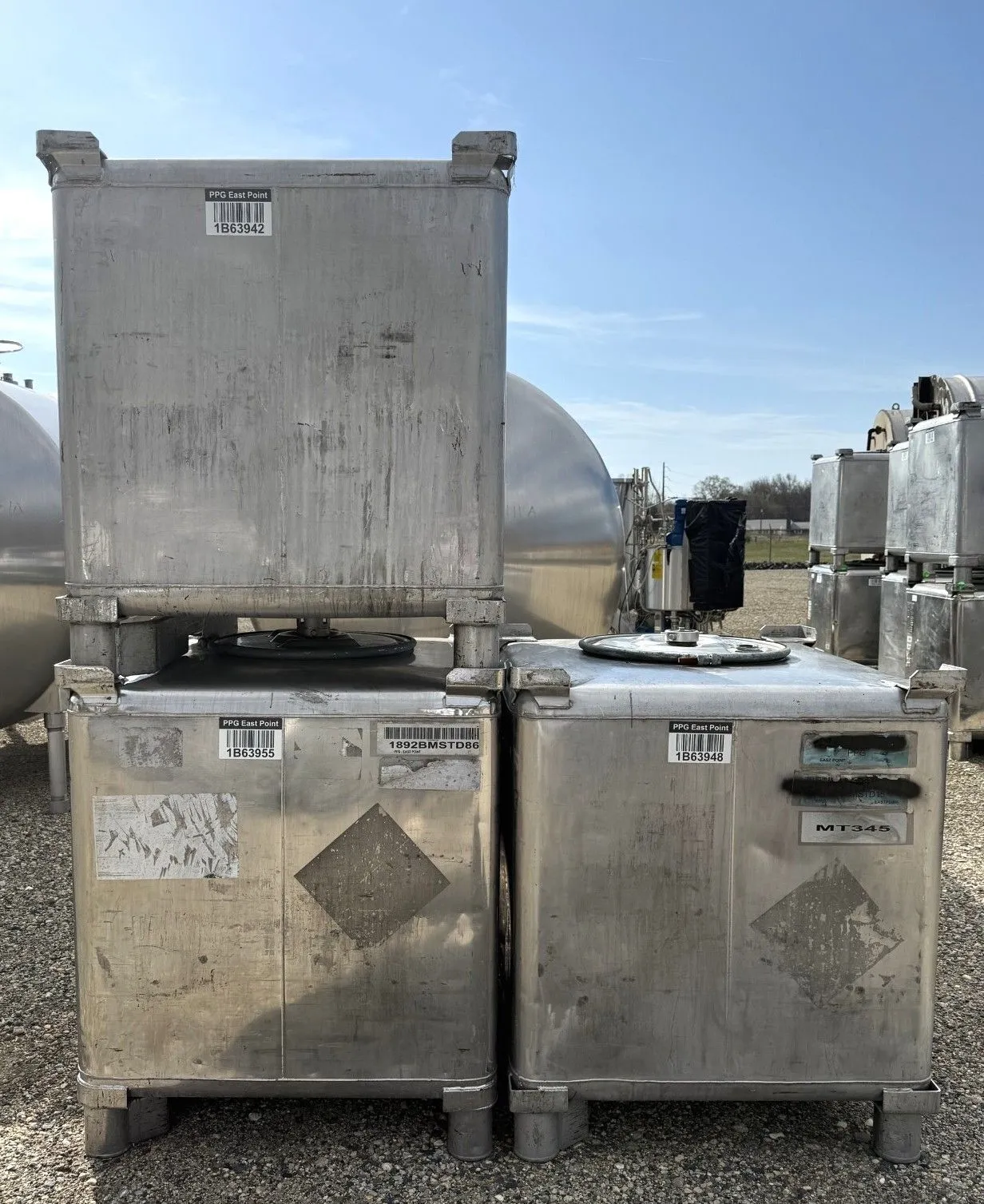 USED CLAWSON 345 Gallon Stainless Steel Liquid Tote