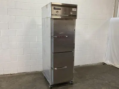 USED CONTINENTAL REFRIGERATOR 1RF