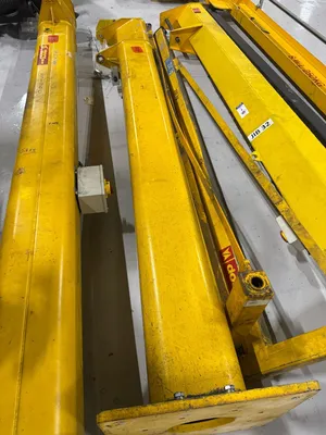 DONATI Crane swinging arm Material Handling | Bowland Trading Ltd (2)