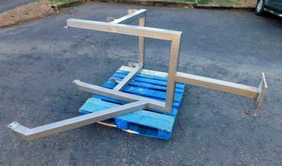 USED RBM Z BUCKET LIFT LH 300 SW CSI