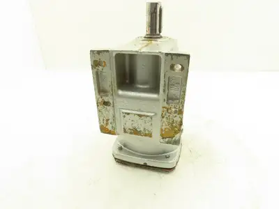 Nord SK13VL-63 L/4 BRE4 WE Gearbox  10.5:1 Reducer 159rpm  0.18kwTwist Spline