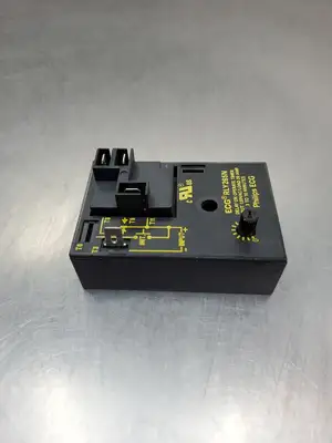 USED Phillips ECG ECG RLY265N Delay On Operate Timer, 120VAC, 20A, .3-10 Min