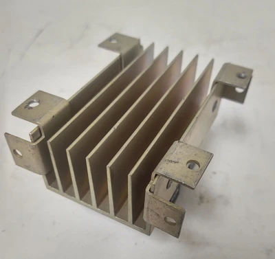 🔥CRYDOM A4825 SOLID STATE RELAY 480VAC 25A with HEATSINK