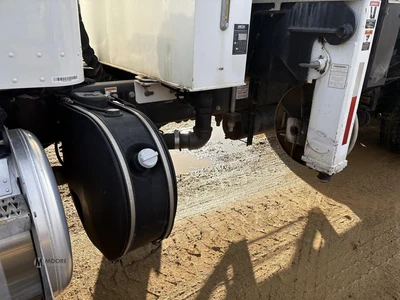 Used 2010 ALTEC AC38-127S Truck-Mounted Cranes Tennessee US | Moore Equipment #1517217