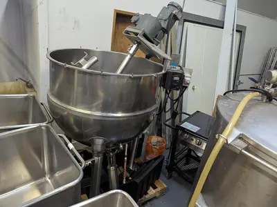 200 Gallon Agitated Kettle