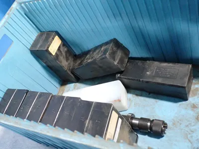 USED T.M. SMITH 31151217