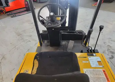 USED 1984 YALE ERP030TBE24SE083