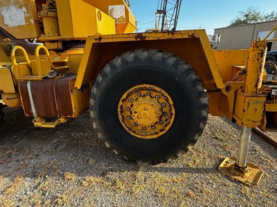 Used 1980 P & H OMEGA 15 Rough Terrain Cranes Texas US | Proxy Equipment #1455721