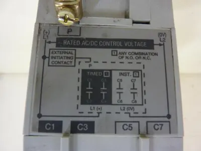 USED ALLEN BRADLEY 700-RTC00010U1 SER A