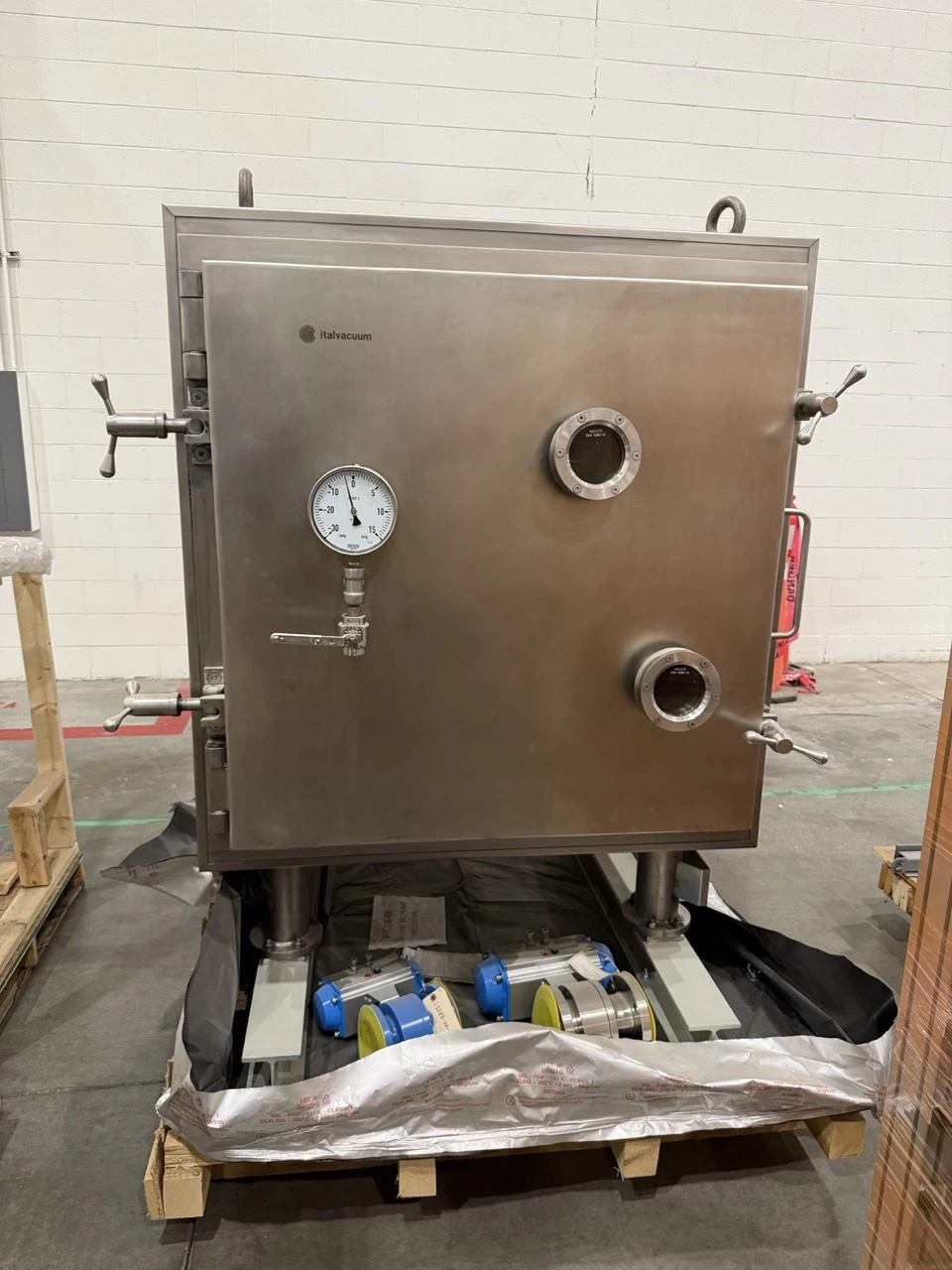 USED 2022 ITALVACUUM E1S