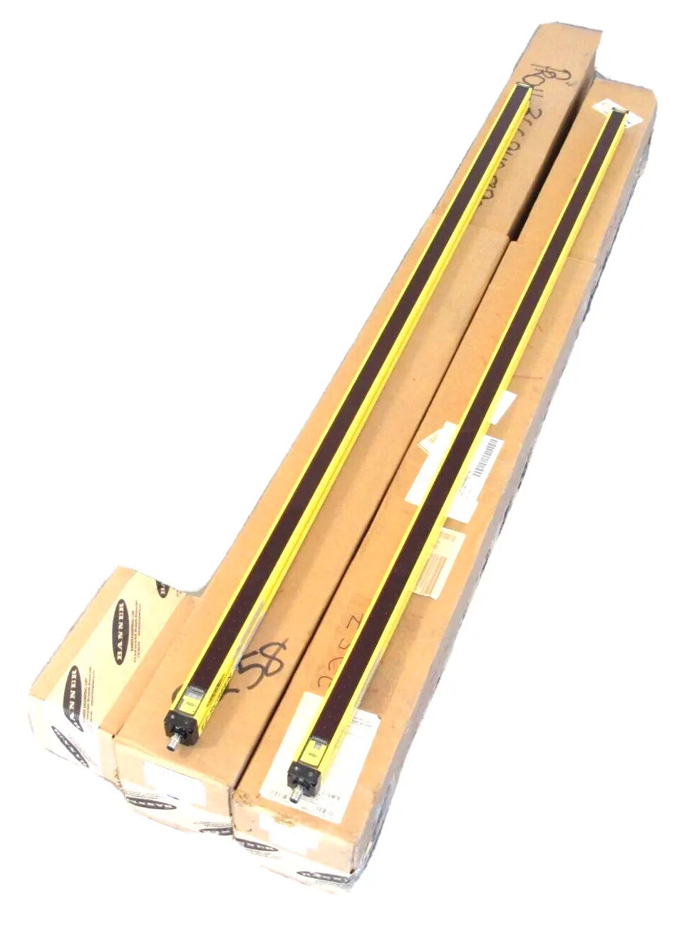 NEW BANNER SLSE30-1500Q8 EMITTER AND SLSR30-1500Q8 RECEIVER LIGHT CURTAIN SET