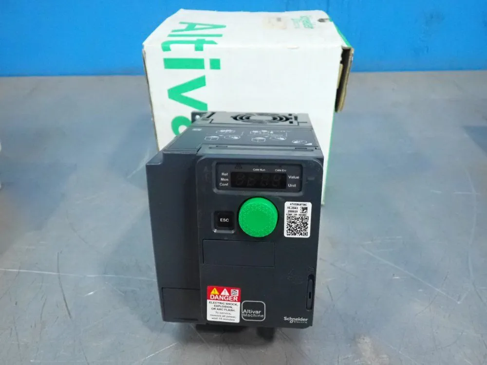 Used SCHNEIDER ELECTRIC ATV320U07S6C Variable Speed Drives Ohio US | HGR 24 #1006627