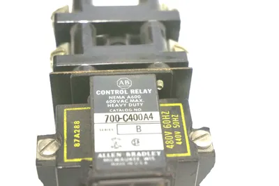 NEW ALLEN BRADLEY 700-C400A4 CONTROL RELAY SER. B 700C400A4