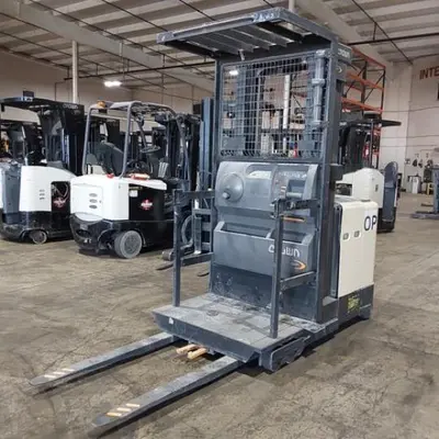 USED 2016 CROWN SP3510-30