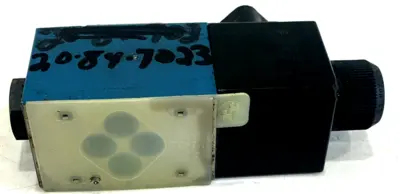 NEW REXROTH 4WE6D60/EW110N9K4 DIRECTIONAL VALVE