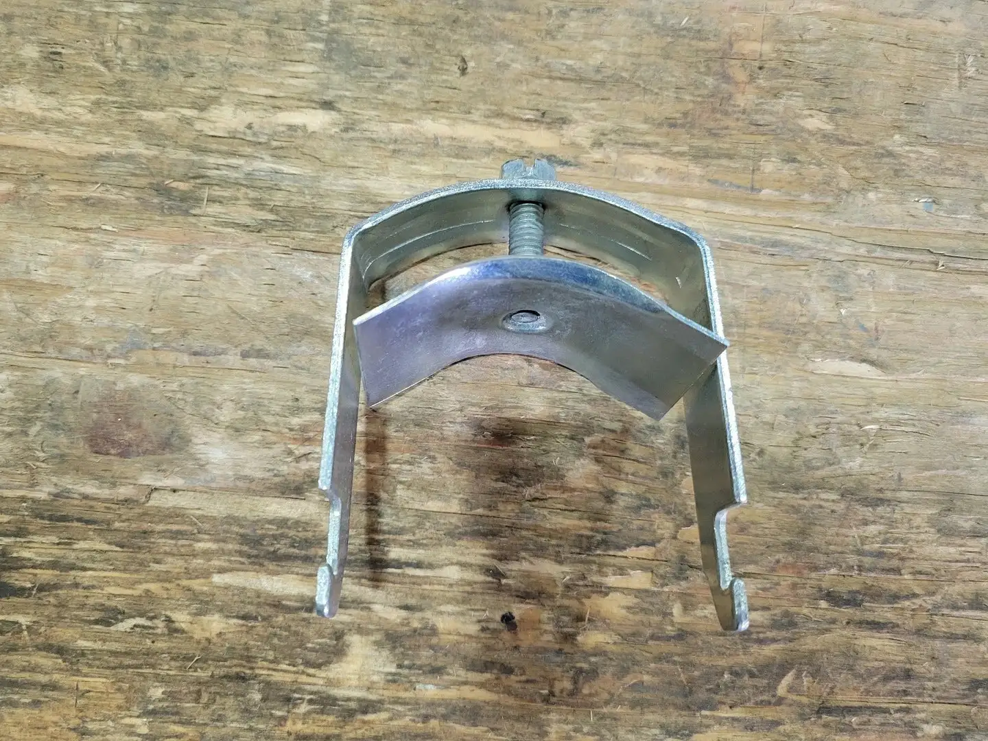 3" Conduit Strut Clamp 250