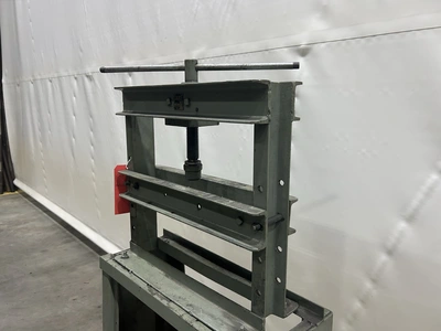 H-Frame Press, Model UT10-A
