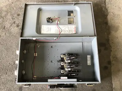 USED SQUARE D CHU364AWK