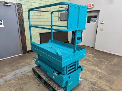 Used 2012 USED AIRMAN ENCL040 Scissor Lifters Minnesota US | Birnstengel Equipment #1554084